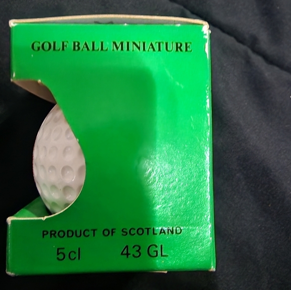 VINTAGE 1982 OLD ST. ANDREWS SCOTCH WHISKY GOLF BALL MINIATURE BOTTLE - EMPTY - Picture 2 of 5